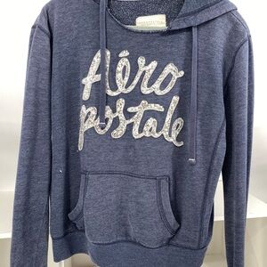 Late Y2K / 2000s Aéropostale logo hoodie